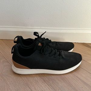 Steve Madden black sneakers size 10M